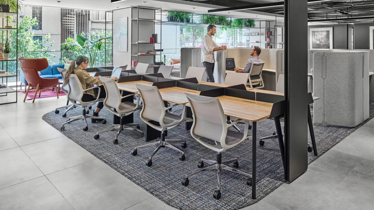 Ergonomik Sandalyeler Çalışma Performansını Nasıl Artırır?